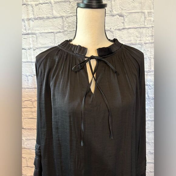 Gibson Latimer Black Tie-Neck Blouse - Picture 2 of 5